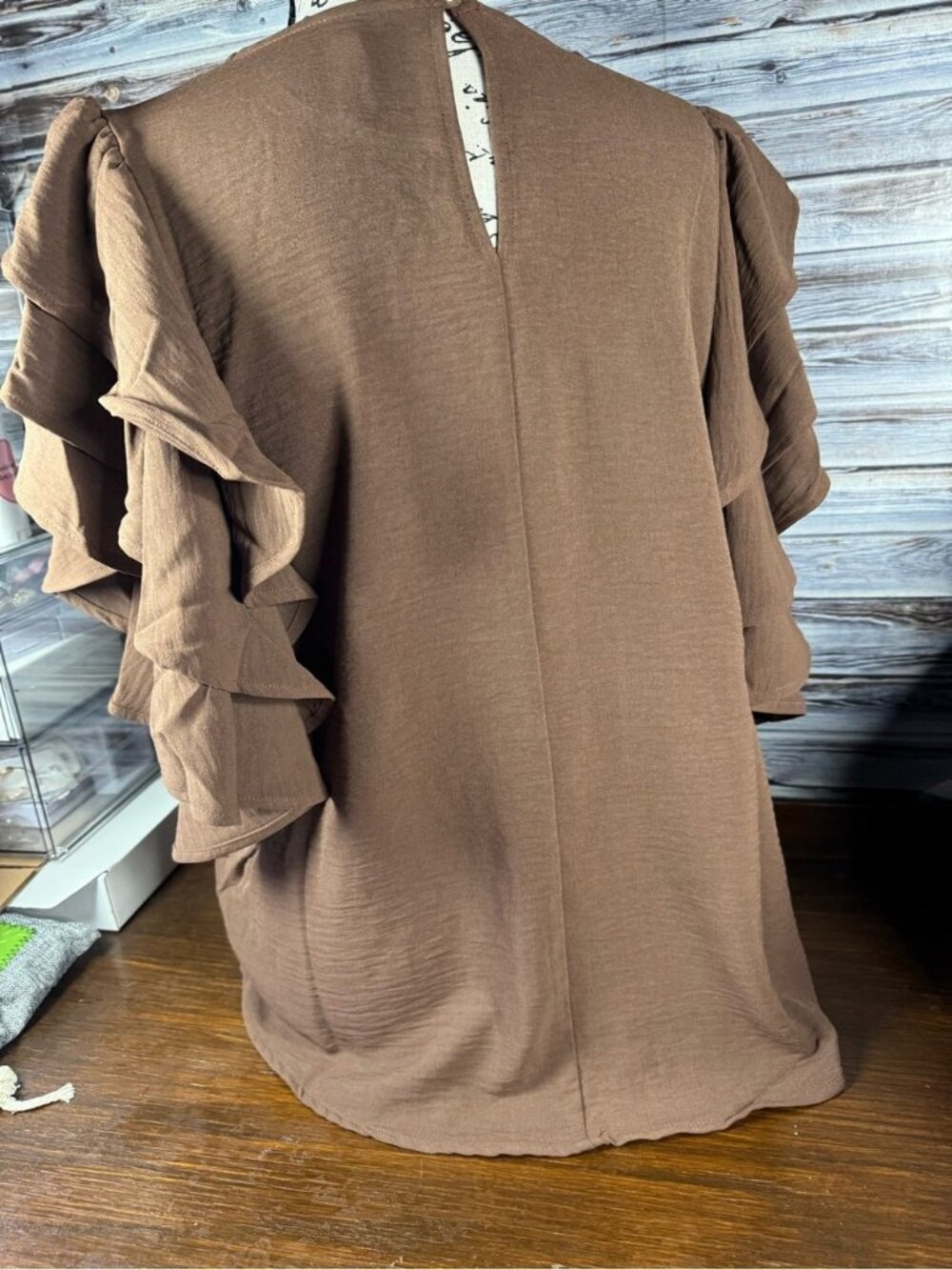 ⭐ Brown Ruffle Sleeve Blouse Flowy Lightweight Casual Chic Top - Medium (M)